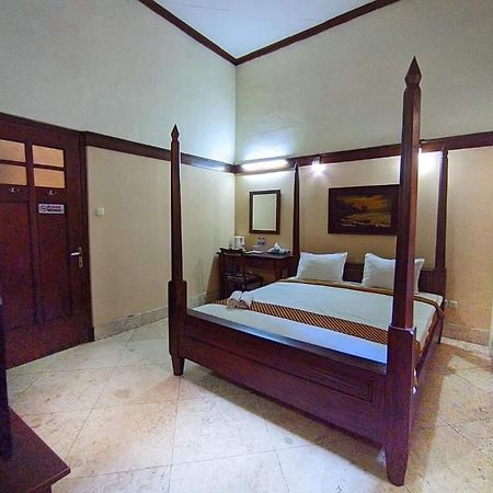 Guest House Teras Solo Syariah Extérieur photo